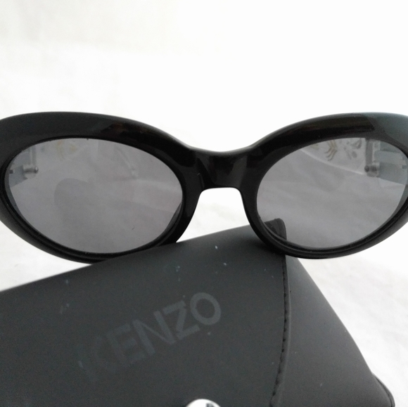 KENZO Sunglasses - Picture 5 of 8